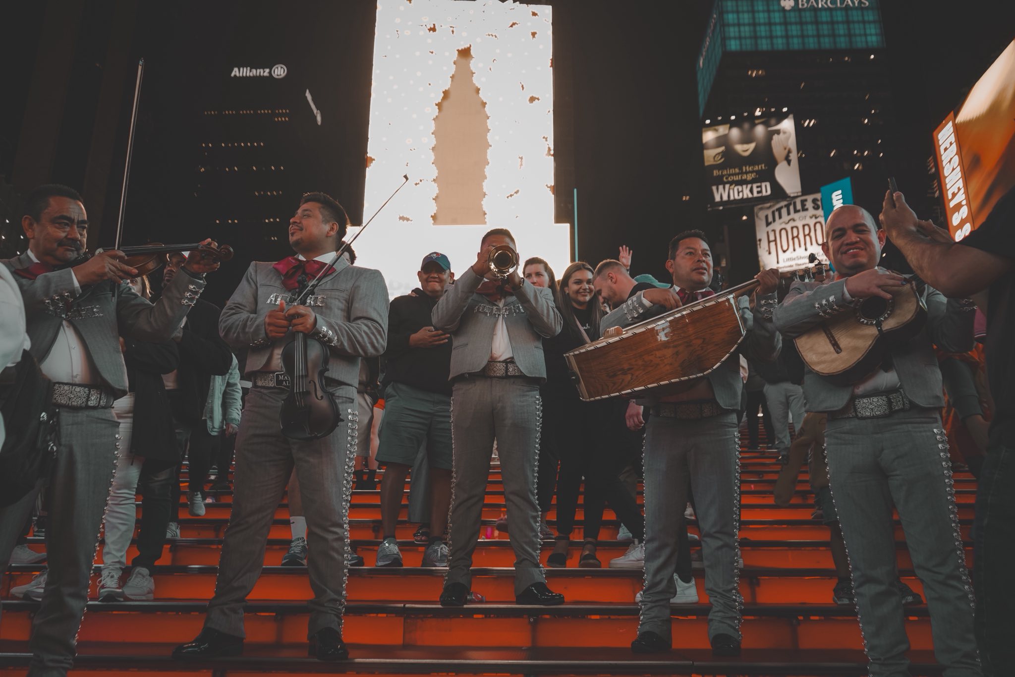 Mariachi Alegre Live Performance